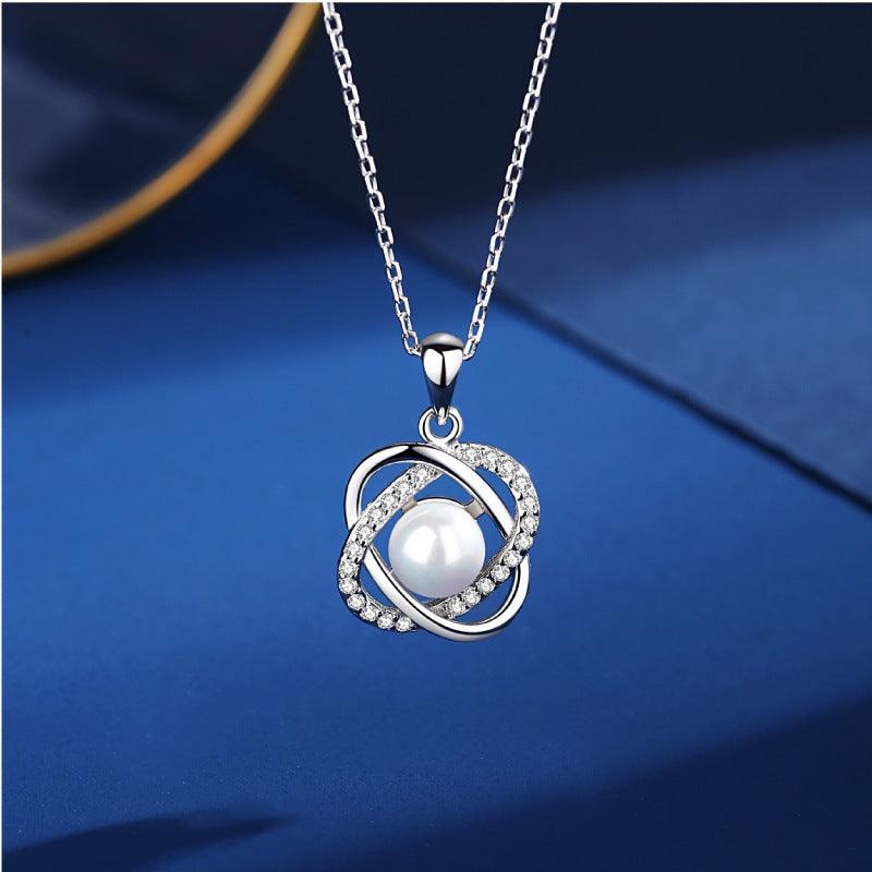 Fashion Four Leaf Clover Pearl Necklace Clavicle Chain Pendant Jewelry - BrandBoxs